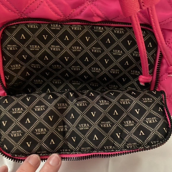 Vera New York magenta pink textured quilted backpack - Picture 14 of 15